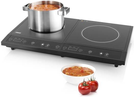 Princess double induction cooker. This freestanding induction hob features a glossy black design and a touch-screen control panel.